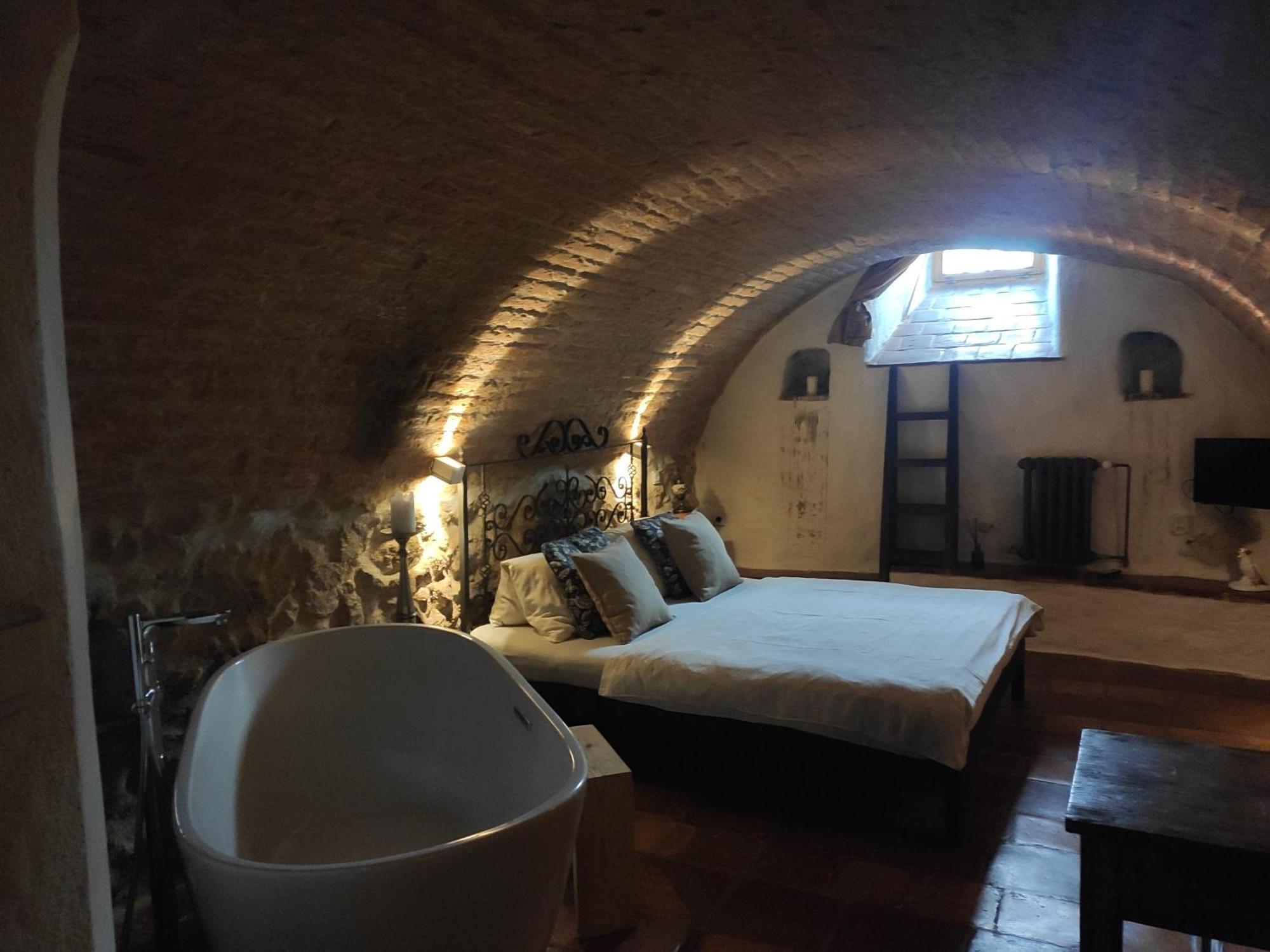 Apartmany Antico Mikulov Exteriör bild